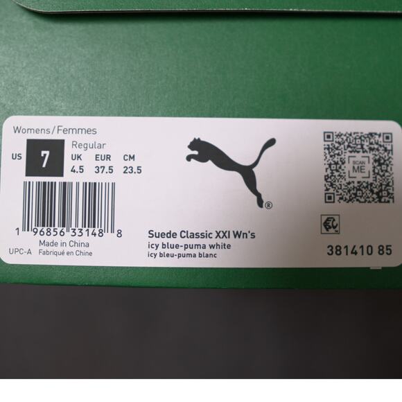 Puma Suede Classic Sneakers Powder Blue and White Women’s US 7 New w/ Box No Tag - Picture 4 of 15